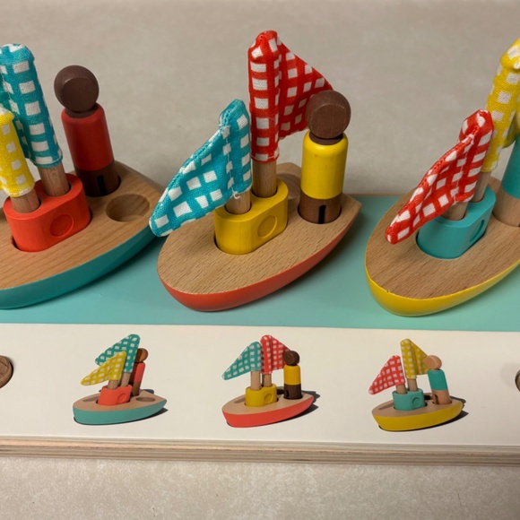 LOVEVERY Pattern Match Boats & Cards - The Analyst Play Kit Months 46, 47, 48 - Picture 2 of 5